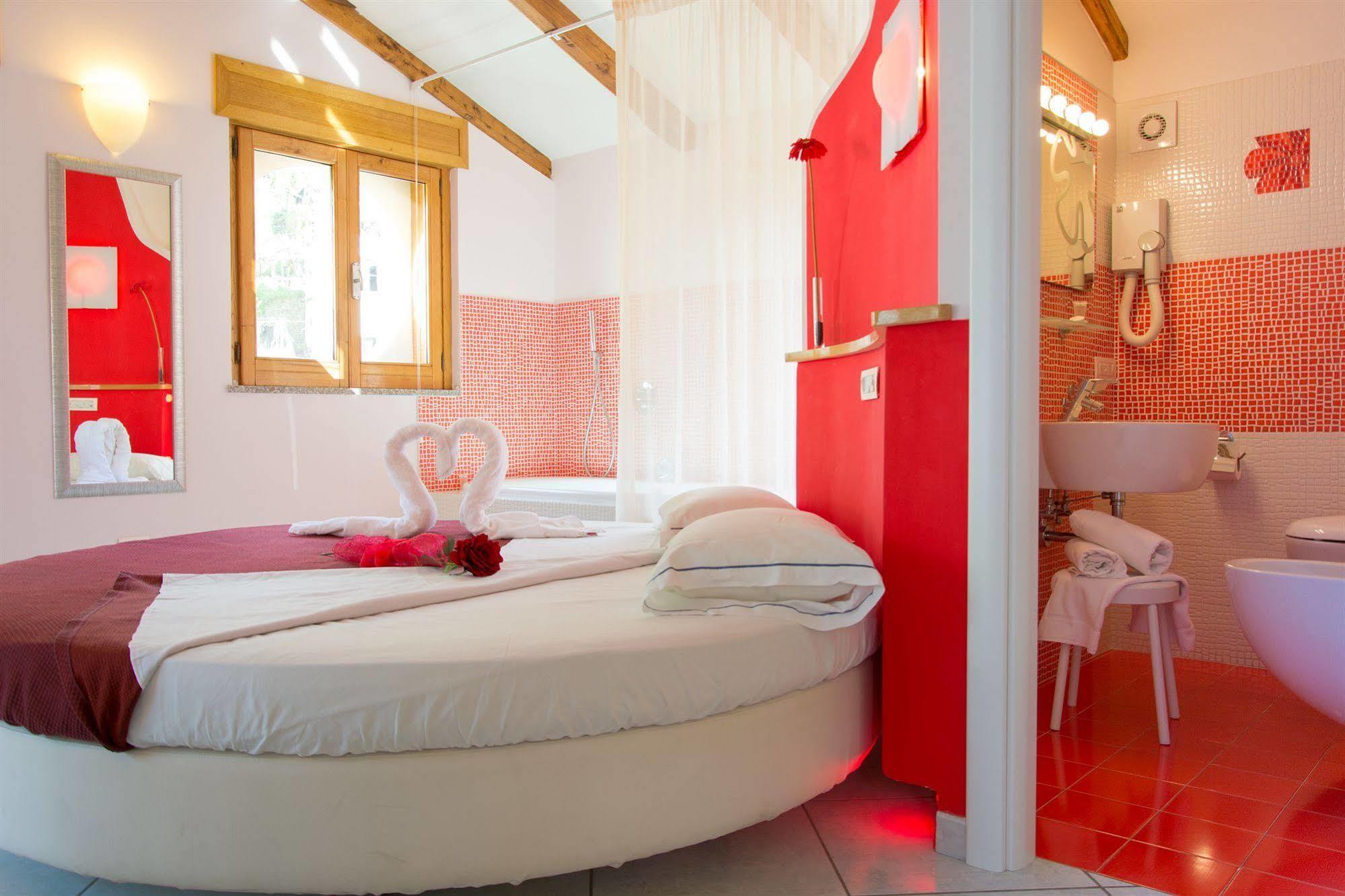 Minihotel Iris Bed & Breakfast