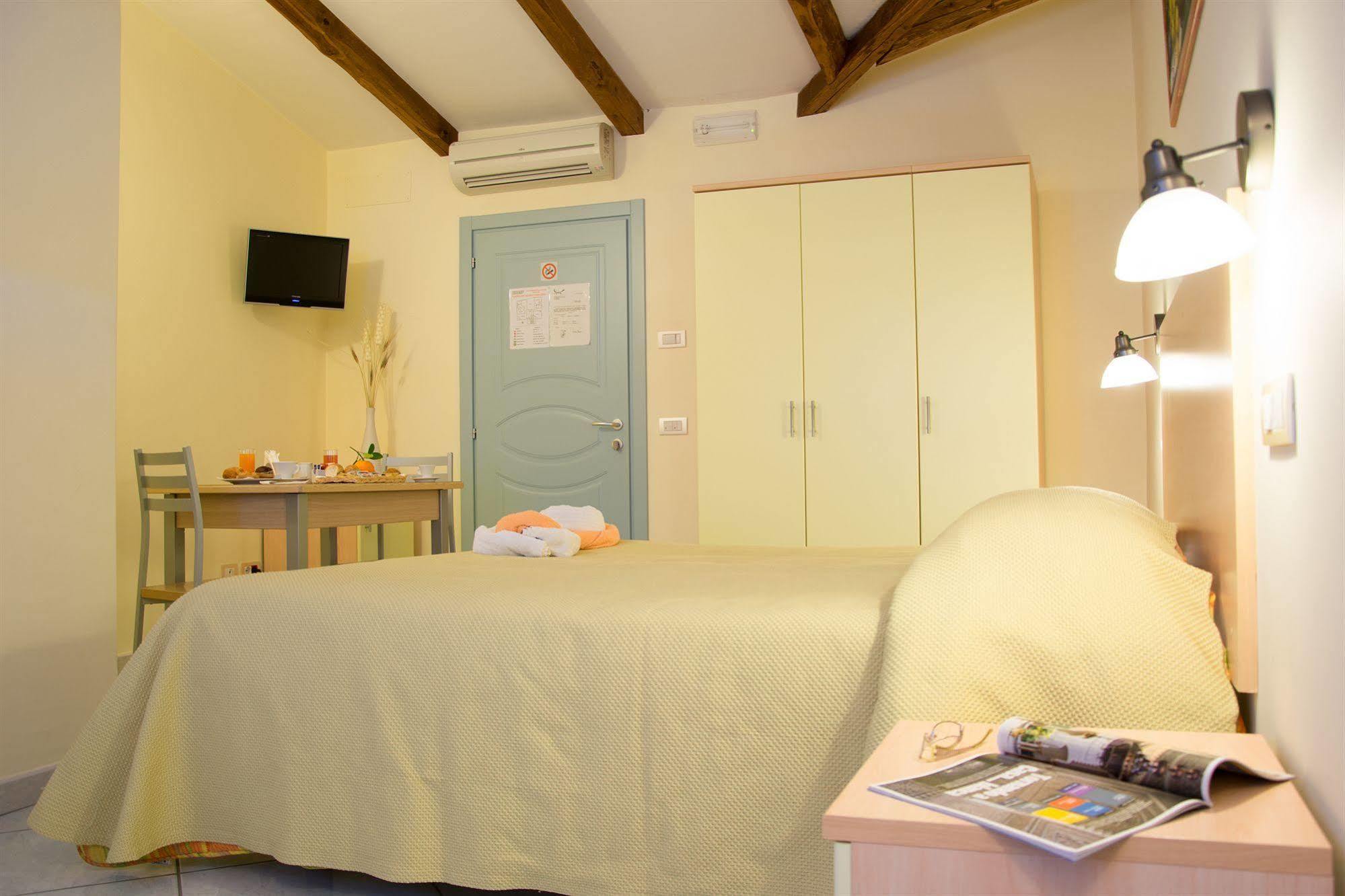 Minihotel Iris 3*